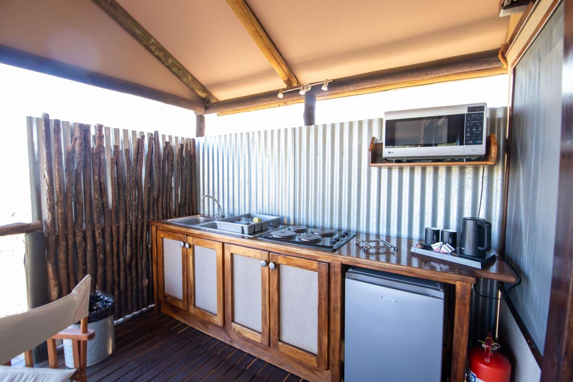 Windhoek Game Camp Lafrenz Township 外观 照片